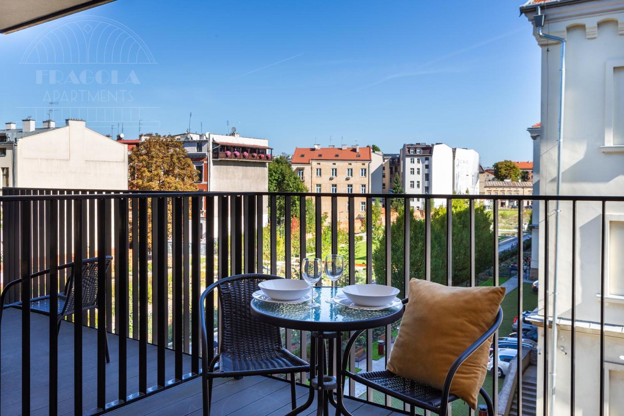 Studio Balcony